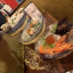 福島 牡蠣と肉たらし ビストロKAI - 