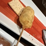 串カツとワインの店 燈 - 