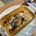 カフェ アンリ・ファーブル - 熱々ラザニア　厚みは薄めです