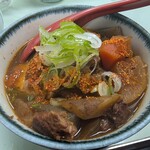 鯉とうなぎのまるます家 - 「牛すじ煮込み」(￥550)