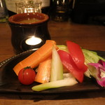 とこなつ家 - バーニャカウダ１２００円のハーフ。