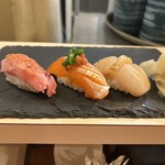 Sushi Bar にぎりて - 