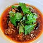 CHINESE DINING 瑞 - 牛バラ肉のマーラー煮込み