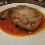 アヒルストア - 印度マグロのステーキ、トマトのピリ辛ソースで1