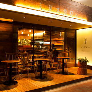 銀座2丁目ミタスカフェ_1