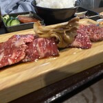 やきにくホルモン 幸心 - 