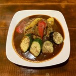 ピッグテイル - 黒ビール豚野菜カレー ¥1,320- (税込)