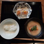 ◯間 - 一汁三菜の茶懐石とお茶が味わえるコース