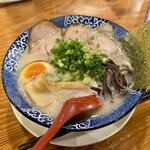 鶴亀堂 勝川店 - 