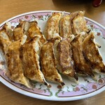 餃子の王将 - 料理写真:餃子1人前310円※写真は2人前