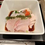 稲城 ヨロシク寿司 - あん肝　白子、お刺身、海ぶどう入り