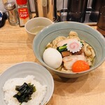 だしと麺 遊泳 - 