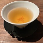 枸杞 - お口直しの生姜茶