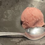 TOKYO焼肉ごぉ - デザート 　数種類から選べるんですが、今日はシャーベットで