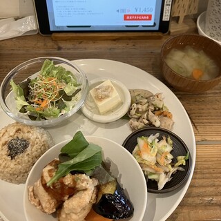 玄米カフェ 実身美 _2