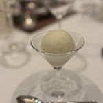 メゾン ポール・ボキューズ - 