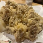 きびや - 名物の舞茸天