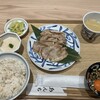 あんちすてーき とろろ麦めし 豚丸 ラソラ川西店