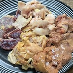 ふれあいの里 - 地鶏　ホルモンミックス　トサカもある