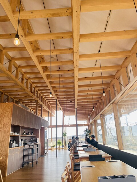 とみおかワイナリーの本格パスタとワインが楽しめる富岡の隠れ家レストラン