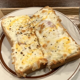 喫茶 クナウフ_1