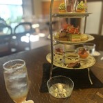 salon de the Tea shot - 