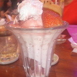 Kem Bach Dang - ストロベリー横から