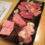 焼肉　世界王者 - 