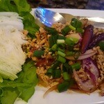 ウボンラッ - 鶏挽肉サラダ