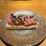 創作鉄板 粉者東京 - 和牛のブルスケッタ
