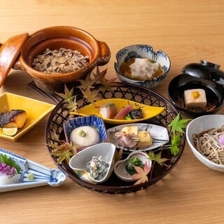"金沢の味"をコースで愉しむ♦職人手打ち蕎麦が自慢