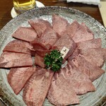 肉刺し 肉寿司 焼肉 一途 埼玉七里店 - 