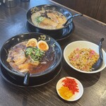 餃子の六ノ家 - 料理写真: