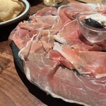 炭火焼き離島酒場ウタとルリ - 