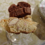 ジャッジョーロ銀座 - ビスコッティ他