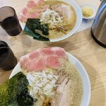 九つ屋 - 2023/12/3  背脂ラーメン