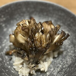 特選髙坂鶏 克つ鳥 - 舞茸