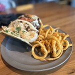 ブルー エントランス キッチン - 