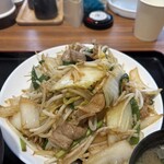 てっぺん食堂 - 大盛り野菜炒め