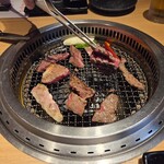 和牛放題之殿堂 秋葉原 肉屋橫丁 燒肉 - 