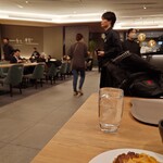 オールデイダイニング グランドエール(ヴィラフォンテーヌ グランド 羽田空港) - 店内