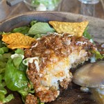 オルタナティブラウンジ - 断面図