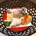 厨 花膳 - 海老の変り揚げ 他