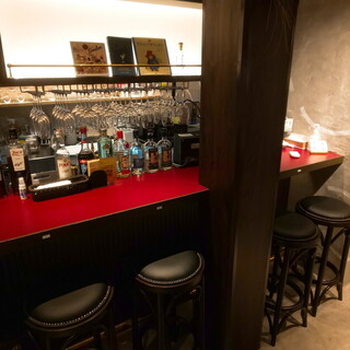 【1名様×4】お仕事やお出かけ帰りのちょい飲み利用におすすめです
