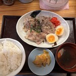 沖縄料理とそーきそば たいよう食堂 - 