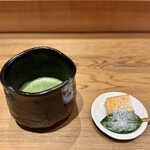 京味 もと井 - ▼甘味 ・お抹茶 ・シュトレン風のケーキ