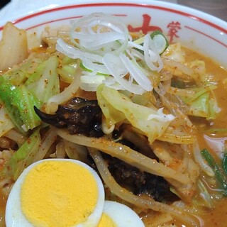 蒙古タンメン中本_1