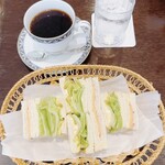 琥珀亭 - 