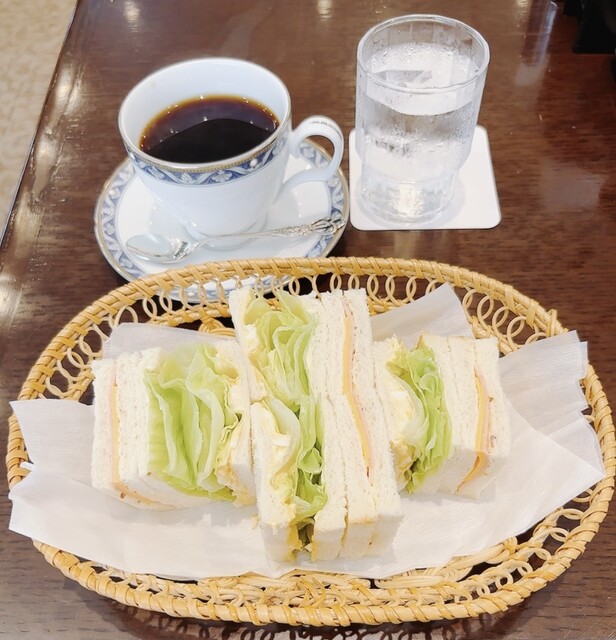 琥珀亭 （コハクテイ） - 東銀座/喫茶店 | 食べログ