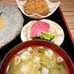 茅場町居酒屋 つまみ菜 - 付け合わせ